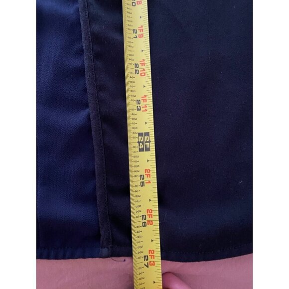 August 1 Eight Womens Long Sleeve Blouse Size L Black Button Detail - Picture 8 of 8